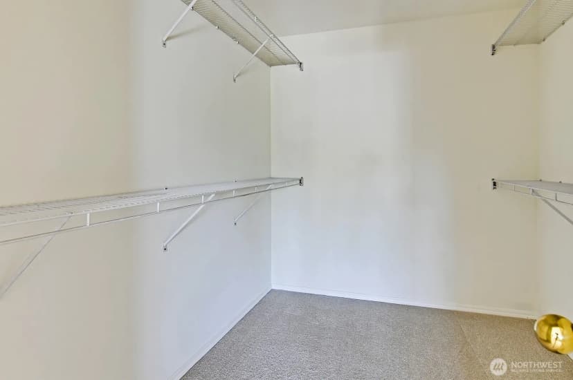 Property photo for 4313 Ne 6th Court, Renton photo 18