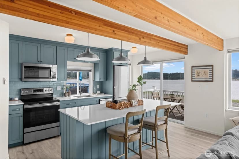 Property photo for 7928 State Route 302 Nw, Gig Harbor photo 6