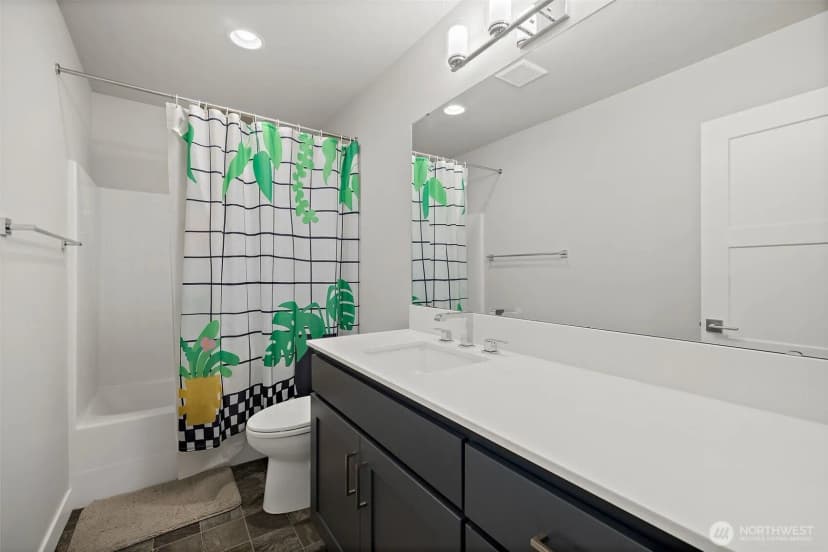 Property photo for 17115 11th Place W #b, Lynnwood photo 17