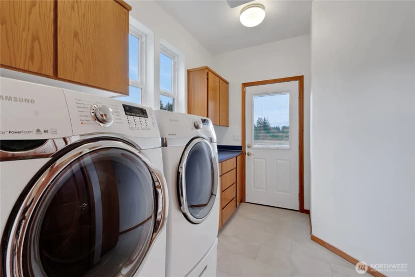 Property photo for 28419 132nd Avenue E, Graham photo 15