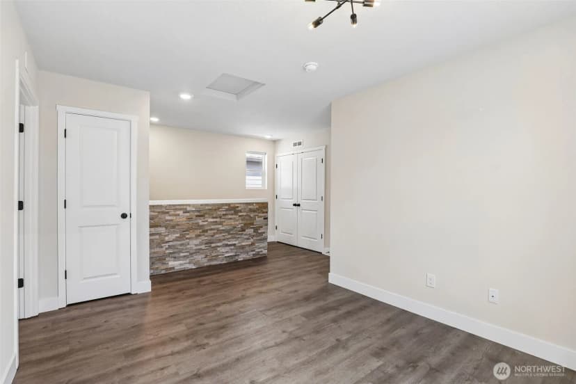 Property photo for 922 Nw 175th Street, Ridgefield photo 18