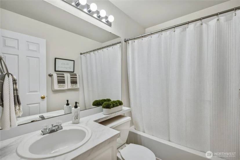 Property photo for 16227 119th Place Ne, Bothell photo 15