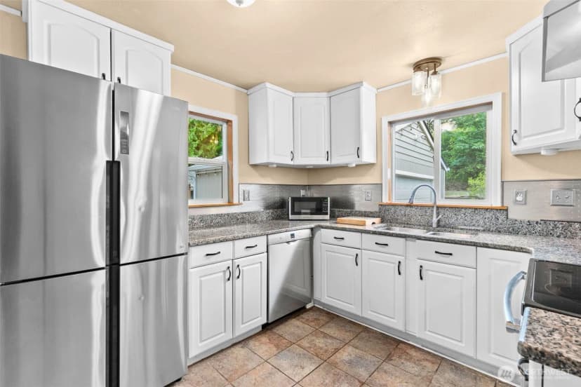 Property photo for 504 G Street Sw, Tumwater photo 13