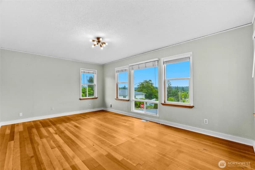Property photo for 504 G Street Sw, Tumwater photo 7
