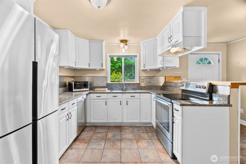 Property photo for 504 G Street Sw, Tumwater photo 12