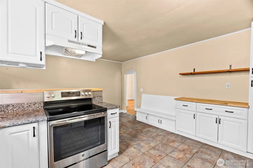 Property photo for 504 G Street Sw, Tumwater photo 15