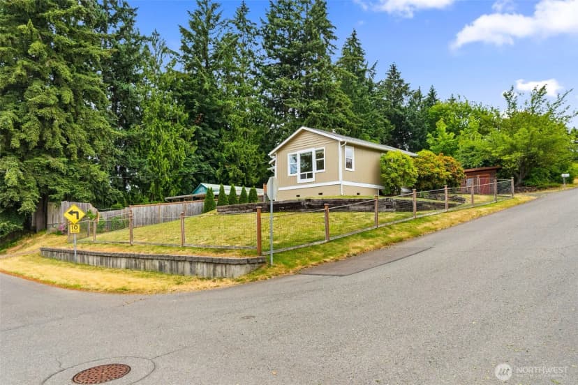 Property photo for 504 G Street Sw, Tumwater photo 37