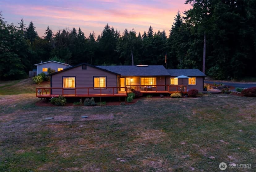 Property photo for 31112 Ne 75th Place, La Center photo 2