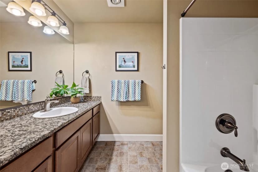 Property photo for 7018 100th Street E, Puyallup photo 32