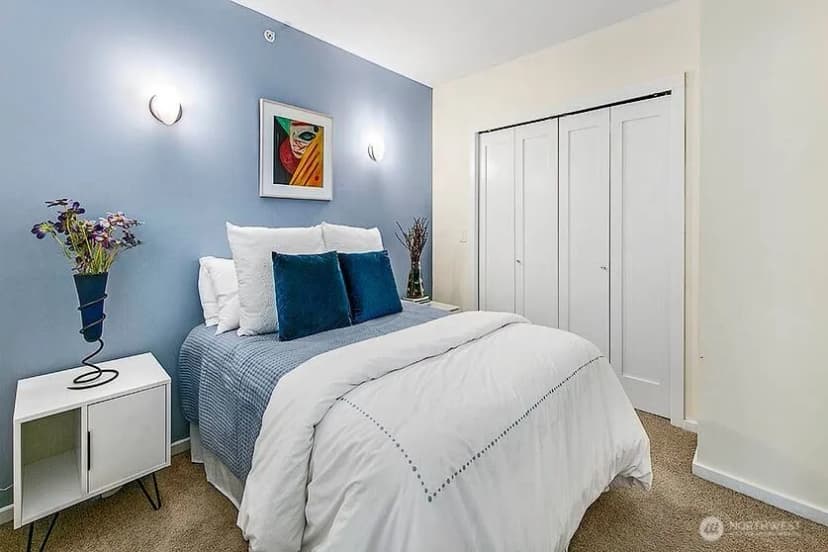 Property photo for 76 Cedar Street #603, Seattle photo 9