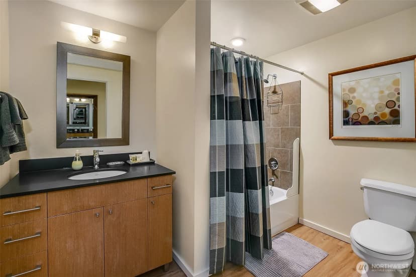 Property photo for 76 Cedar Street #603, Seattle photo 27