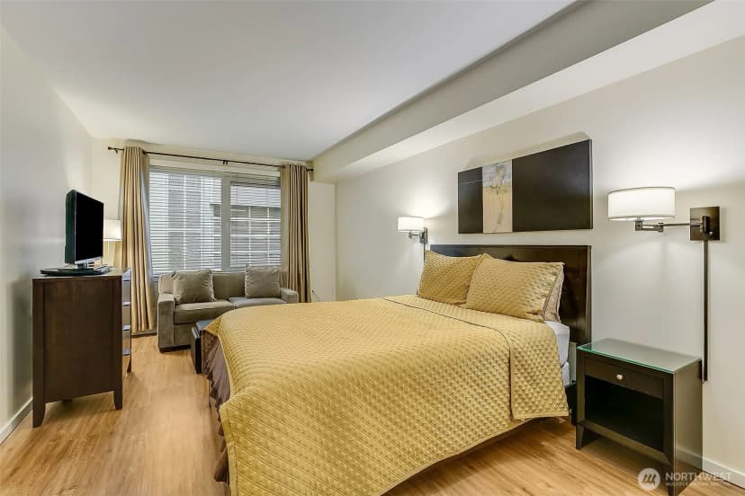 Property photo for 76 Cedar Street #603, Seattle photo 26
