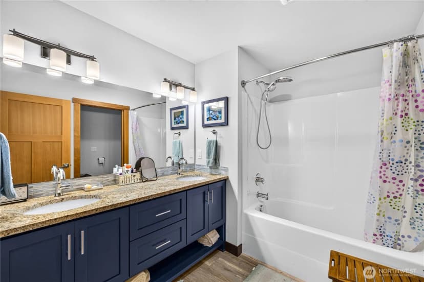 Property photo for 3007 Meridian Court, Anacortes photo 26