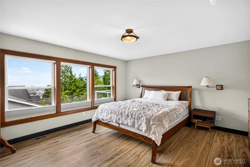 Property photo for 3007 Meridian Court, Anacortes photo 16