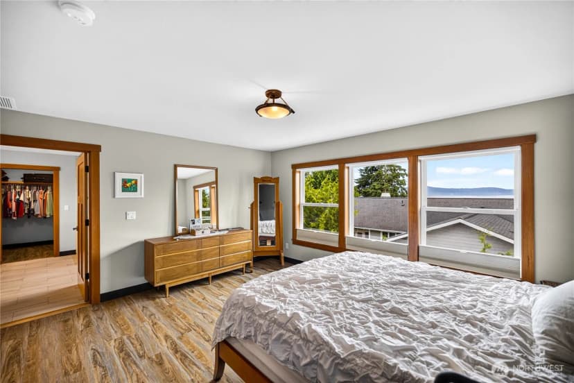 Property photo for 3007 Meridian Court, Anacortes photo 17