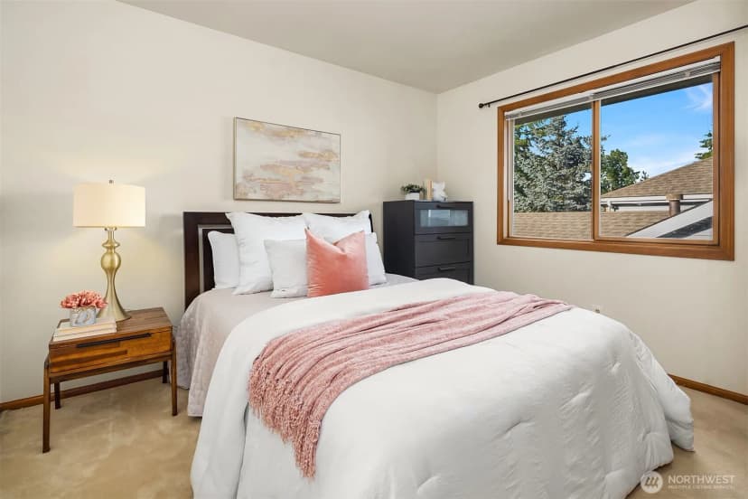 Property photo for 22413 Ne 9th Drive, Sammamish photo 21