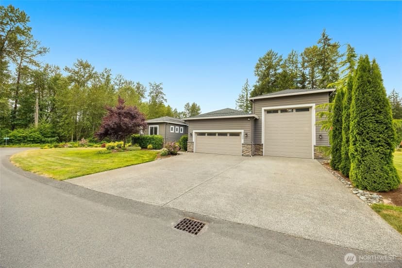 Property photo for 11306 143rd Drive Ne, Lake Stevens photo 3