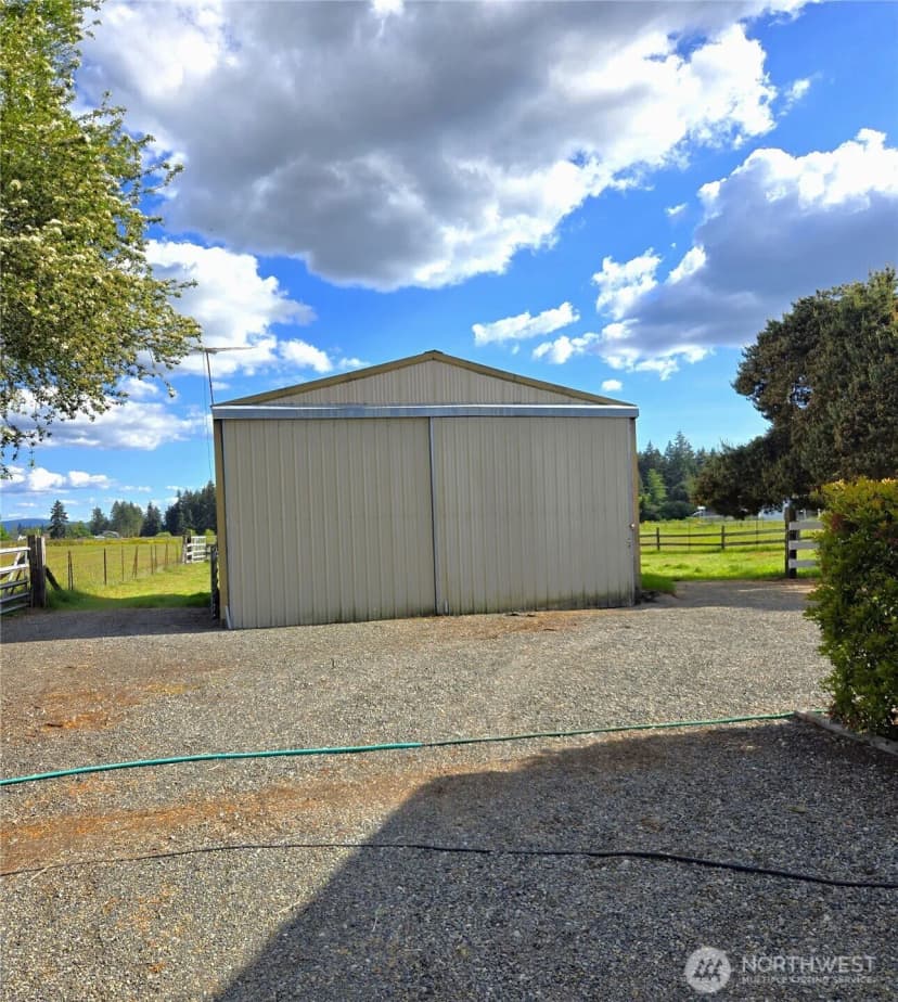 Property photo for 14615 Mud Run Road Se, Yelm photo 11