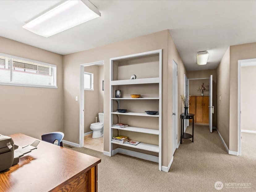 Property photo for 635 Sw 154th Street, Burien photo 32