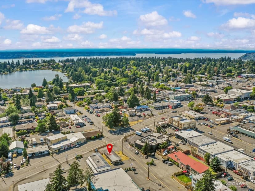 Property photo for 635 Sw 154th Street, Burien photo 11