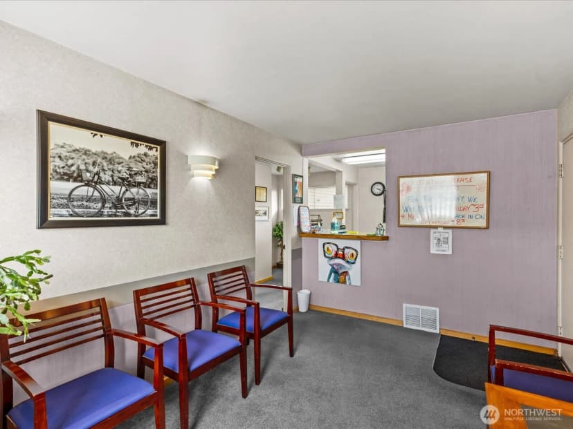 Property photo for 635 Sw 154th Street, Burien photo 15