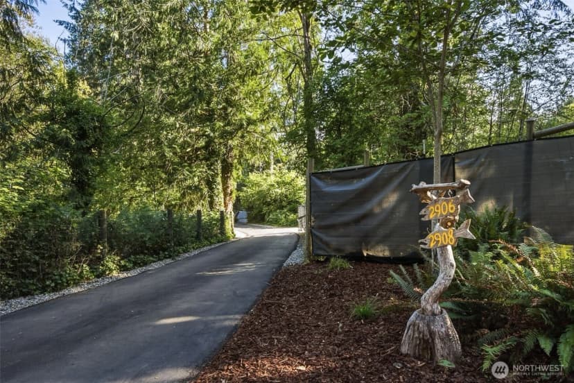 Property photo for 2908 Fishtrap Loop Ne, Olympia photo 2