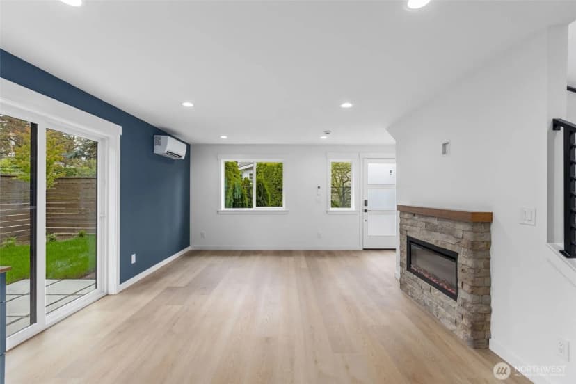 Property photo for 117 Nw 112th Street, Seattle photo 10