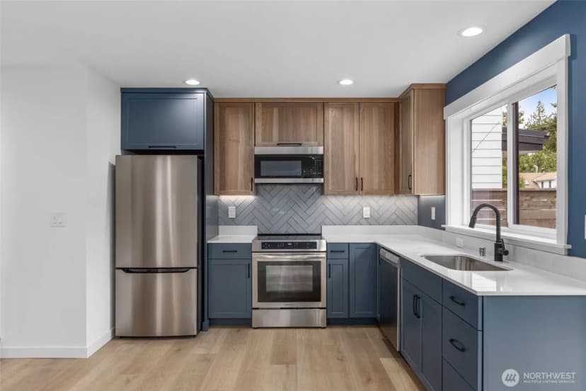 Property photo for 117 Nw 112th Street, Seattle photo 6