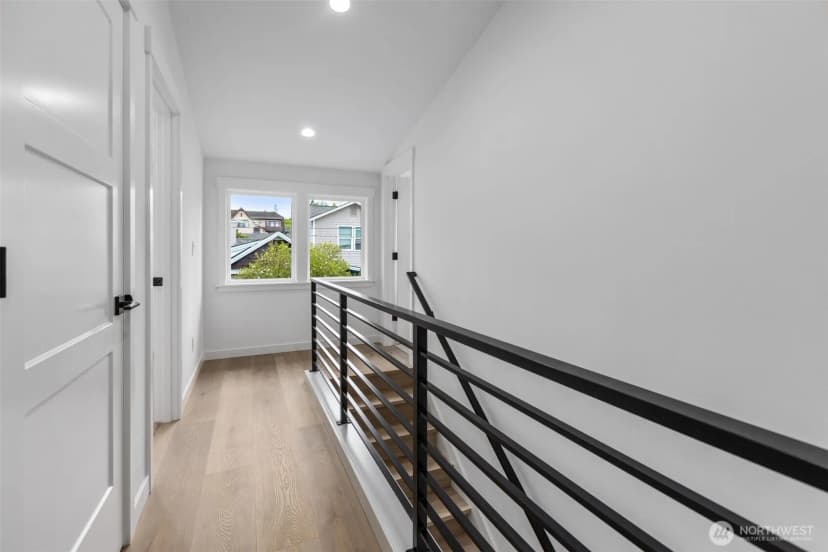 Property photo for 117 Nw 112th Street, Seattle photo 24