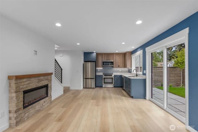 Property photo for 117 Nw 112th Street, Seattle photo 5