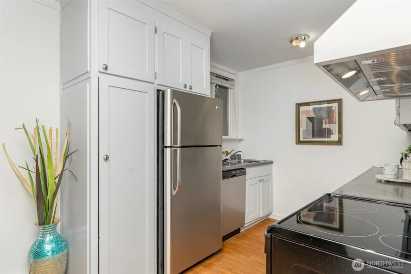 Property photo for 403 Terry Avenue #apt. 2, Seattle photo 15