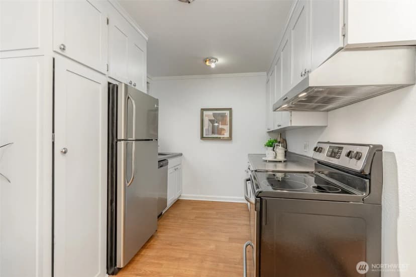 Property photo for 403 Terry Avenue #apt. 2, Seattle photo 16