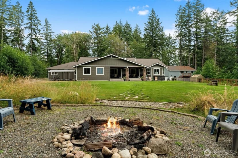 Property photo for 15622 Glenwood Road Sw, Port Orchard photo 36