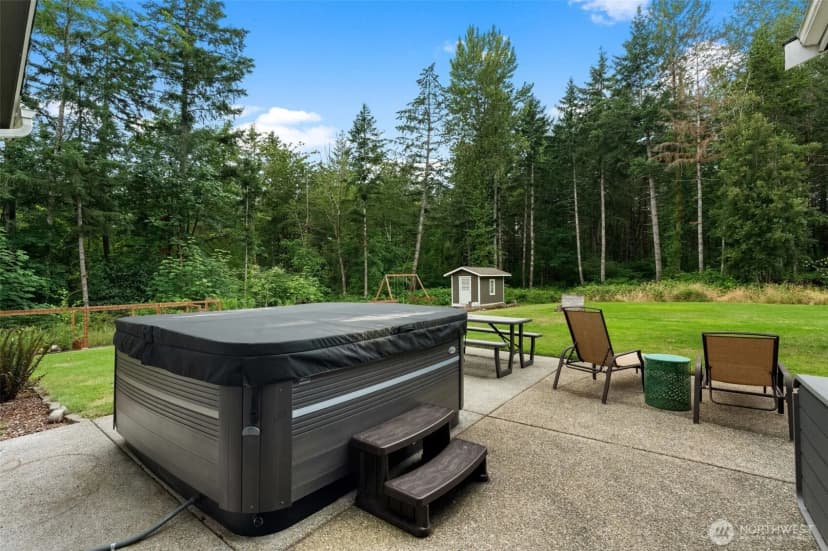 Property photo for 15622 Glenwood Road Sw, Port Orchard photo 32
