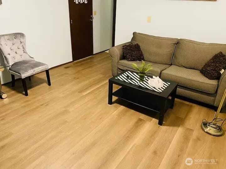 Property photo for 3706 S 255th Place, Kent photo 33