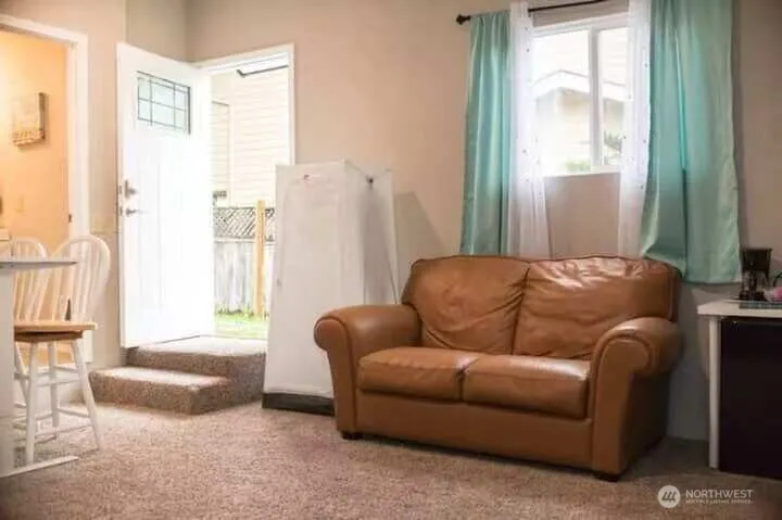 Property photo for 3706 S 255th Place, Kent photo 22