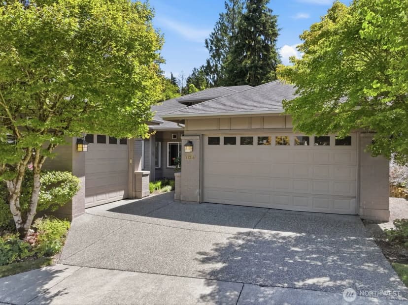 Property photo for 13216 230th Place Ne, Redmond photo 2