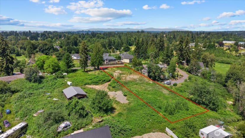 Property photo for 1701 112th Avenue E, Edgewood photo 12