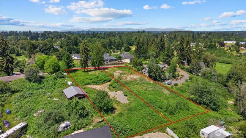 Property photo for 1701 112th Avenue E, Edgewood photo 22