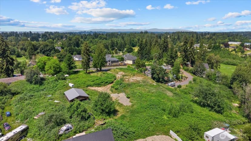 Property photo for 1707 112th Avenue E, Edgewood photo 9