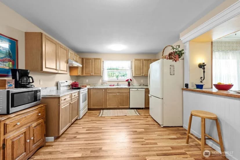 Property photo for 516 Cedar Street, Ilwaco photo 14