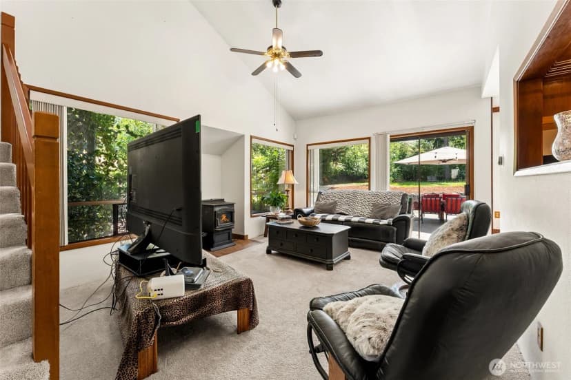 Property photo for 2407 Se 8th Place, Renton photo 8