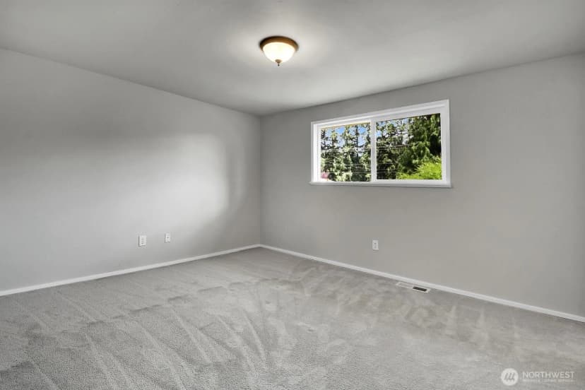 Property photo for 13020 Robinhood Lane, Snohomish photo 13