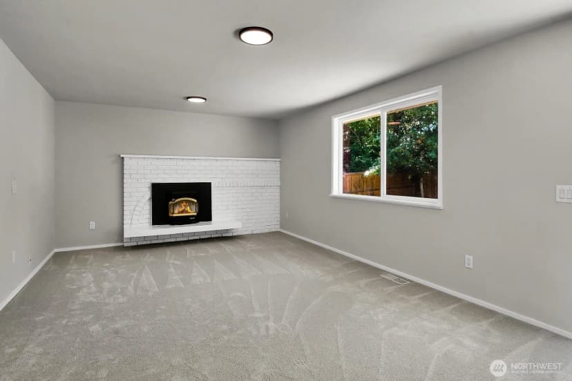 Property photo for 13020 Robinhood Lane, Snohomish photo 12