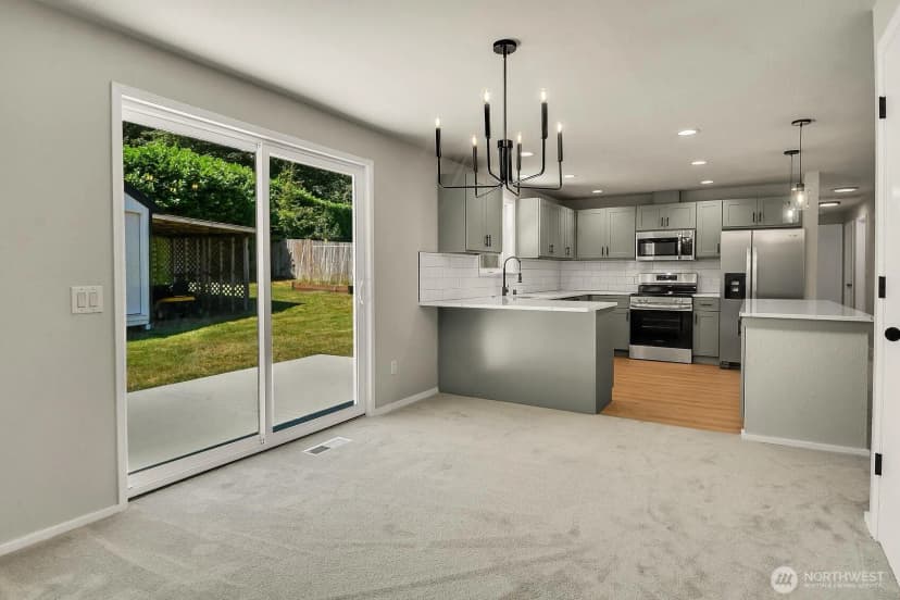 Property photo for 13020 Robinhood Lane, Snohomish photo 8