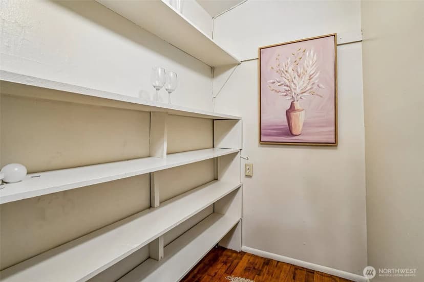 Property photo for 1208 Ne Northgate Way, Seattle photo 8