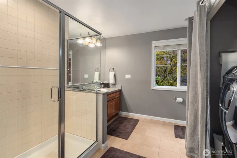 Property photo for 10444 Se 22nd Street, Bellevue photo 22