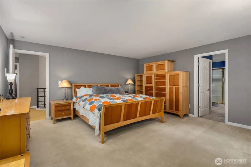 Property photo for 10444 Se 22nd Street, Bellevue photo 14