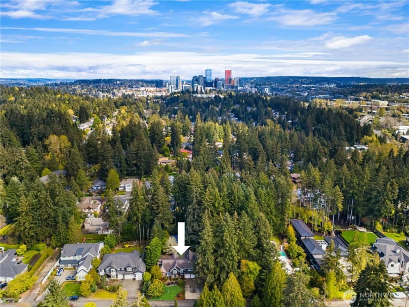 Property photo for 10444 Se 22nd Street, Bellevue photo 34