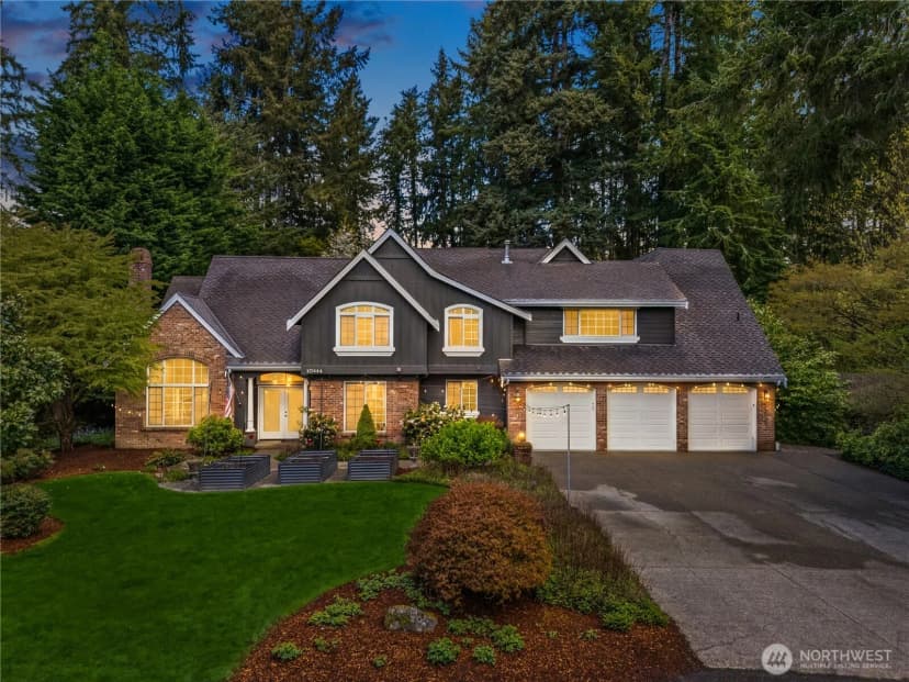 Property photo for 10444 Se 22nd Street, Bellevue photo 35